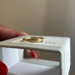 GLDN Slim Signet 14k gold plated ring - size 5